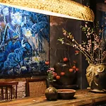 Phen Art House, Artistic Living In The Heart Of Old Quarter