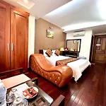 Mely Hotel Ha Noi