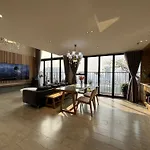 Pentstudio West Lake - Duplex Apartment Near West Lake & Lotte Mall