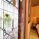 Quiet Private Apartment, 5\' To Hoan Kiem Lake, 2 Balconies, 1 Bedroom, Free Wifi - Netflix, Zeit Home 506