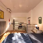 Lofthaus Homestay