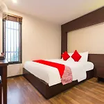 Oyo 930 Thang Long Hotel