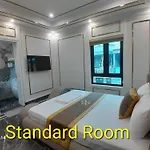 Bao Ngoc Hotel Dinh Cong