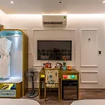 Mai Hotel