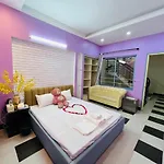 Mb House