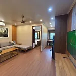 Bu Studio 43 Cua Nam