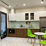 Ht Home D\'El, Dorado 3
