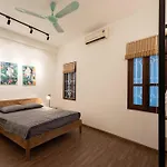 Bentley Luxury Apartments In Centre-100M2 Rooftop Pool-Free Airport Pickup