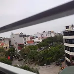 Light Hotel Ha Noi