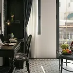 Hotel Chateau De Hanoi