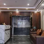 Romeo Villa Hotel Hn - By Bay Luxury