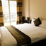 Kangaroo Hostel