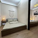 Vietnam Travelers Home 2 With Cozy Private Balcony