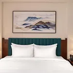 L\'Signature Hotel & Spa