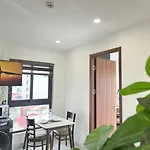 Sweet Central Homestay Ba Dinh