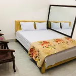 Nha Nghi Ngoc Lan
