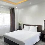 Moon Hotel Apartment 3