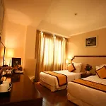Royal Gate Hotel