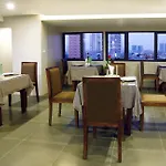 Blue Pearl West Hotel