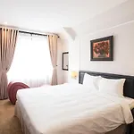 Dinh Elegant Hanoi Hotel