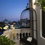 Hanoi Center Silk Premium Hotel & Spa & Travel