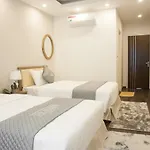 The Pilgrim Hotel
