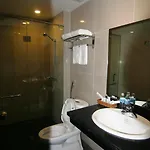 Golden River Hotel