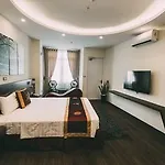 Suji Hotel