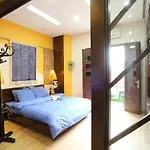 Tuti Lakeside Homestay