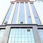 Granda Central Apartment