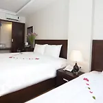 Rising Dragon Legend Hotel