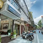 Antique Angel Hotel