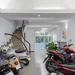 Sazi Homestay 97 Van Cao Building