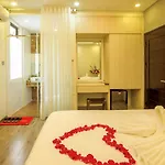 Golden Hotel