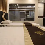 D\' Villa Hotel
