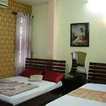 Huong Sen Hotel 2