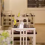 Aquamarine Hotel & Travel