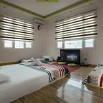 Vietnam Cheers Hostel