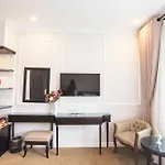Dinh Elegant Hanoi Hotel