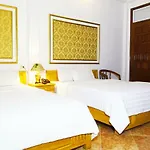 Hanoi Discovery Hotel