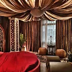 Jacayl Hotel