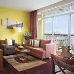 West Lake 254D Hotel & Residence