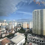 Lily Hometel Vinhomes Gardenia Mydinh