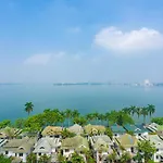 Coco Flower Village Serviced Apartment And Homestay