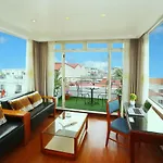 Hanoi House Hostel & Travel