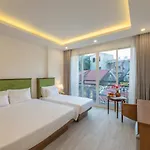 Ami Old Quarter Hotel