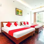 Oyo 653 Huong Thao Hotel