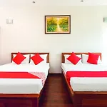 Oyo 653 Huong Thao Hotel