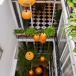 Ohana Hotel