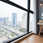 Homefromhome Metropolis Serviced Apartment
